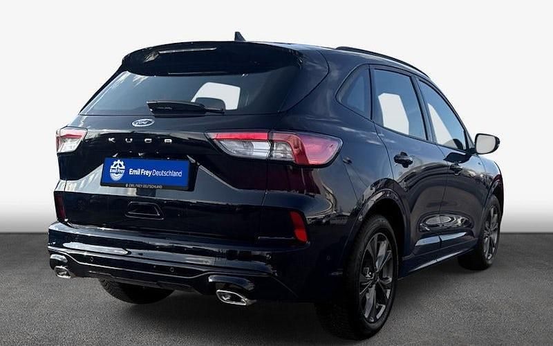 Gebraucht Ford Kuga ST-Line 120 PS (88 kW) 2023 Agate black metallic SUV