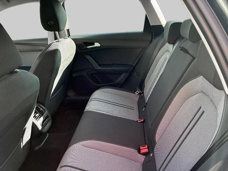 Gebraucht Seat Leon Style 150 PS (110 kW) 2022 Grau