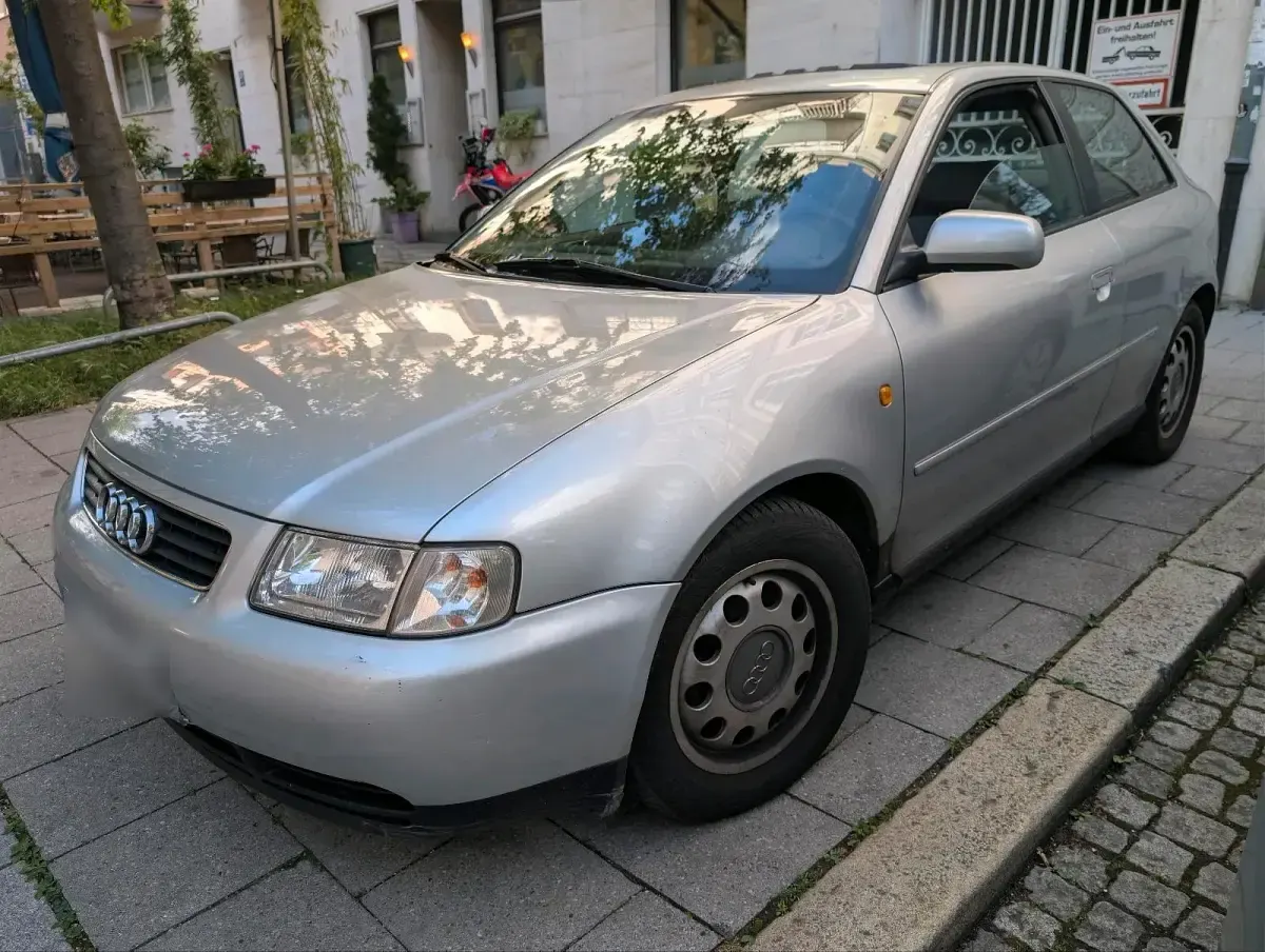 Gebraucht Audi A3 101 PS (74 kW) 1997 Silber Kleinwagen