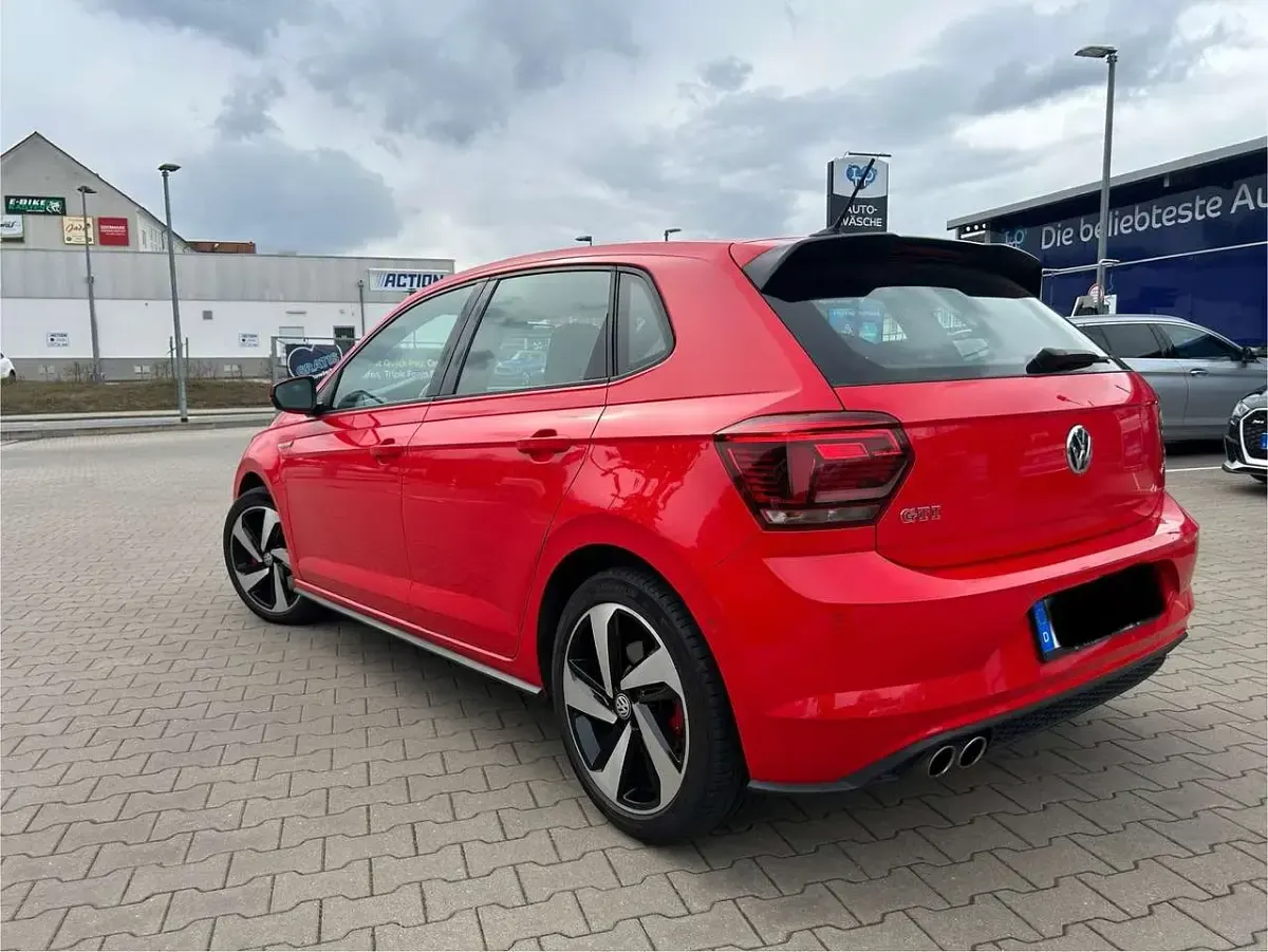Gebraucht VW Polo Beats 200 PS (147 kW) 2019 Flashrot Kleinwagen