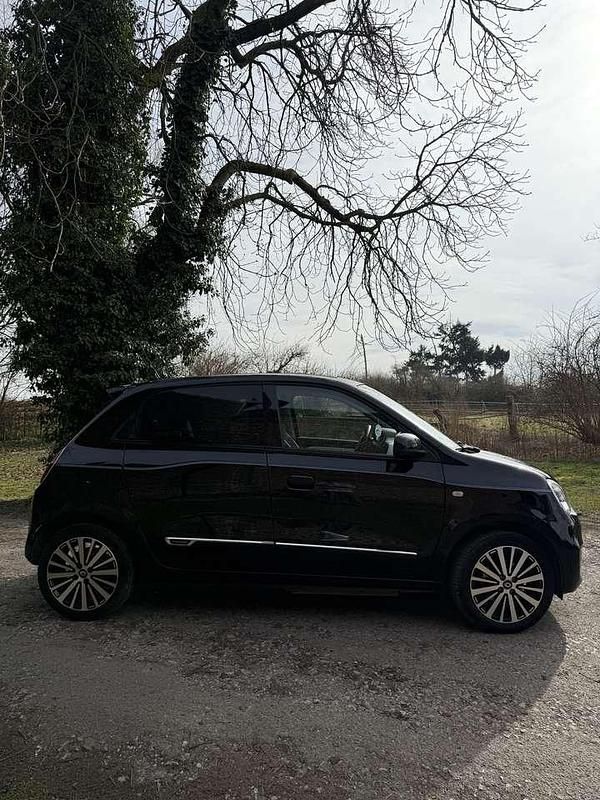 Gebraucht Renault Twingo Intens 60 kW (82 PS) 2022 Schwarz Kleinwagen