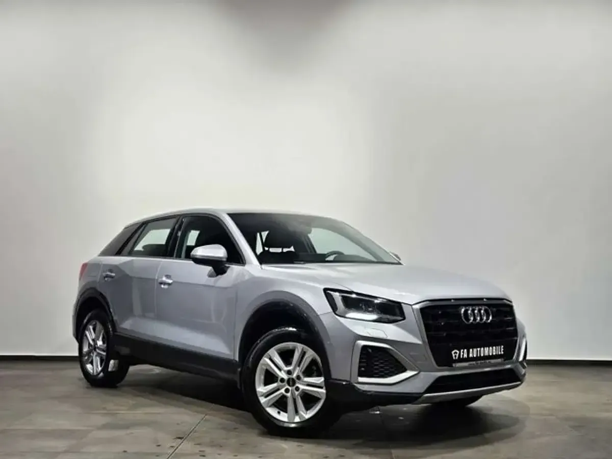 Gebraucht Audi Q2 Sport 150 PS (110 kW) 2024 Florett silber (metallic) SUV