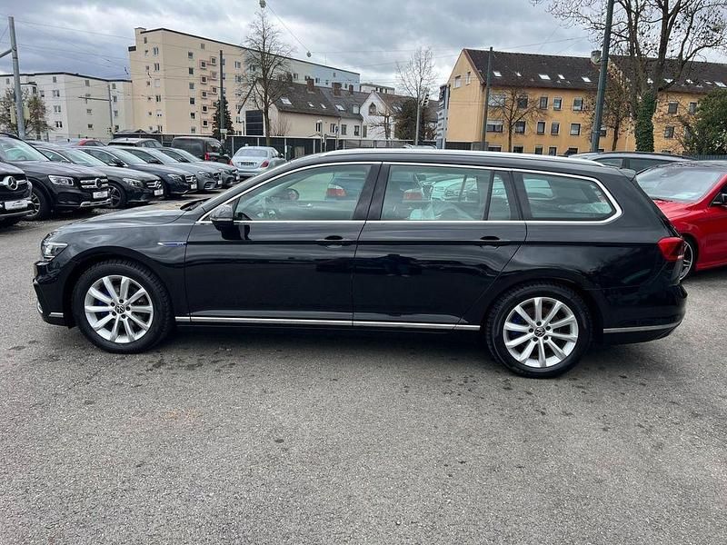 Gebraucht VW Passat GTE 218 PS (160 kW) 2022 Schwarz Kombi