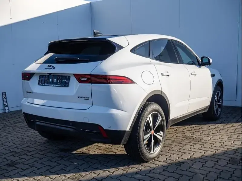 Gebraucht Jaguar E-Pace S 204 PS (150 kW) 2021 Weiss / fuji white SUV