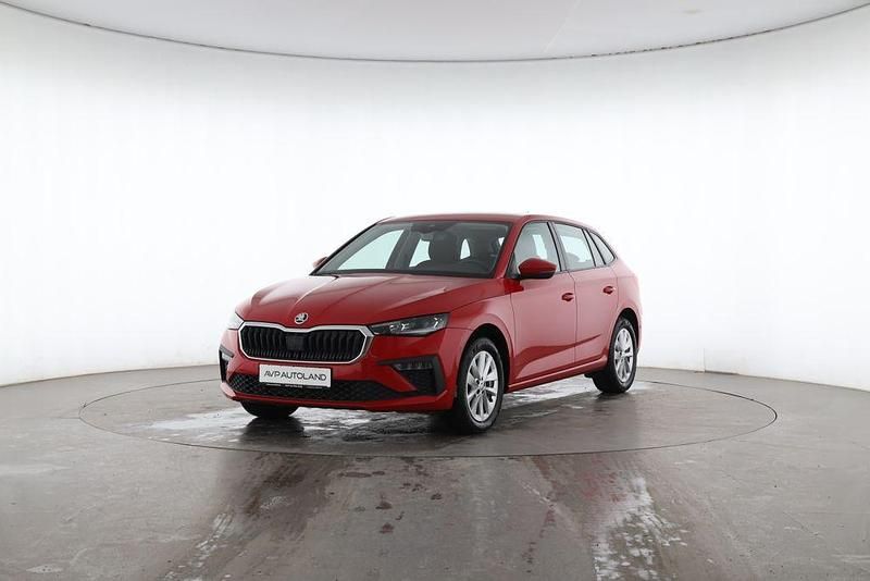 Gebraucht Skoda Scala Selection 116 PS (85 kW) 2024 Velvet rot metallic Kleinwagen