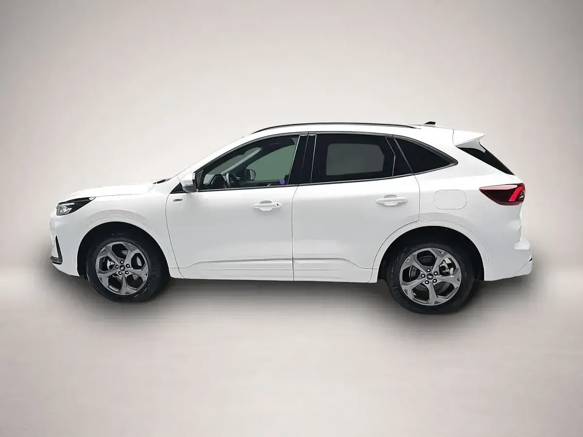 Gebraucht Ford Kuga ST-Line 186 PS (136 kW) 2025 Weiß SUV