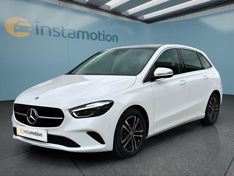 Gebraucht Mercedes B180 116 PS (85 kW) 2024 Weiß Van / Kleinbus