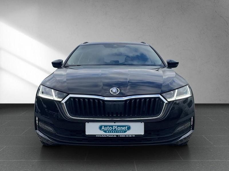Gebraucht Skoda Octavia Tour 110 PS (80 kW) 2022 Blackmagic perleffekt (metallic) Kombi
