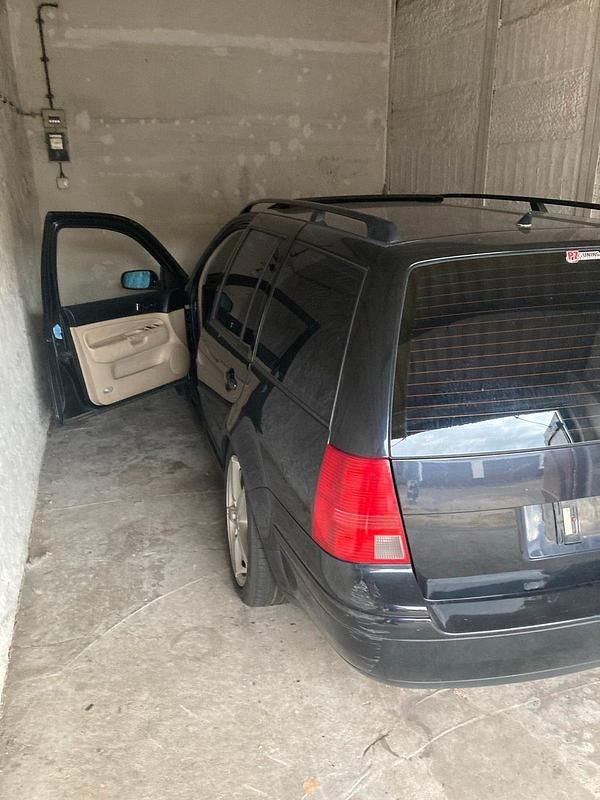 Gebraucht VW Bora 150 PS (110 kW) 2000 Schwarz Kombi