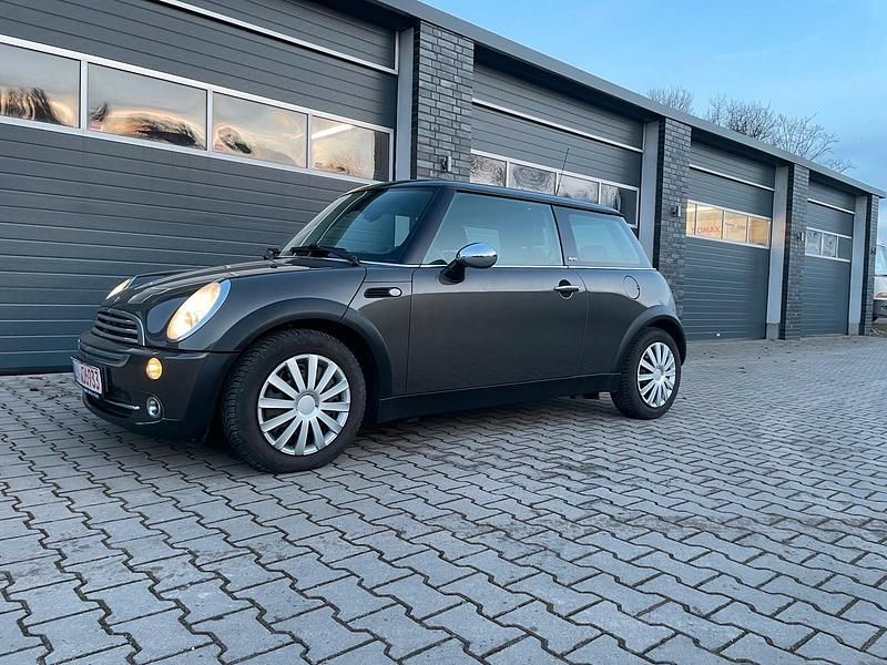 Grau Gebraucht 2006 Mini Cooper Kleinwagen | 3.490 € (Guter Preis) - Bild 1/4