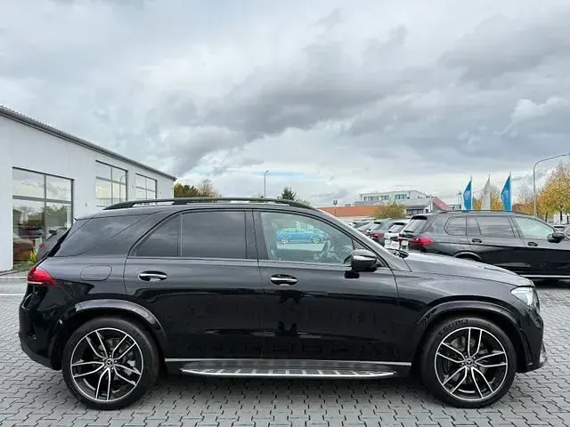 Gebraucht Mercedes GLE580 Exclusive 489 PS (359 kW) 2022 Schwarz SUV