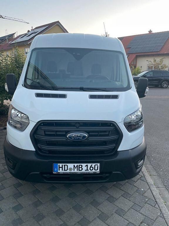 Gebraucht Ford Transit 170 PS (125 kW) 2023 Weiß Limousine