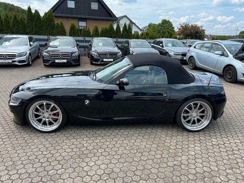 Gebraucht BMW Z4 Performance 231 PS (169 kW) 2003 Schwarz Cabrio