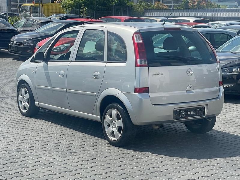 Gebraucht Opel Meriva 90 PS (66 kW) 2005 Silber Van / Kleinbus