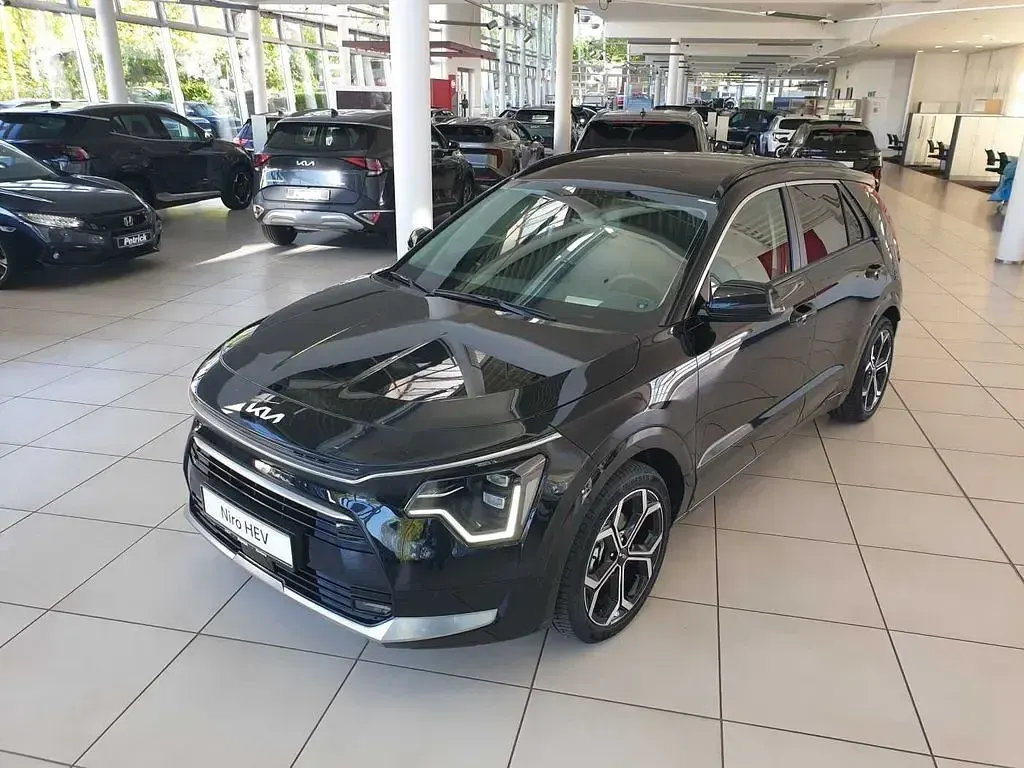 Gebraucht Kia Niro Spirit 141 PS (103 kW) 2023 Schwarz SUV