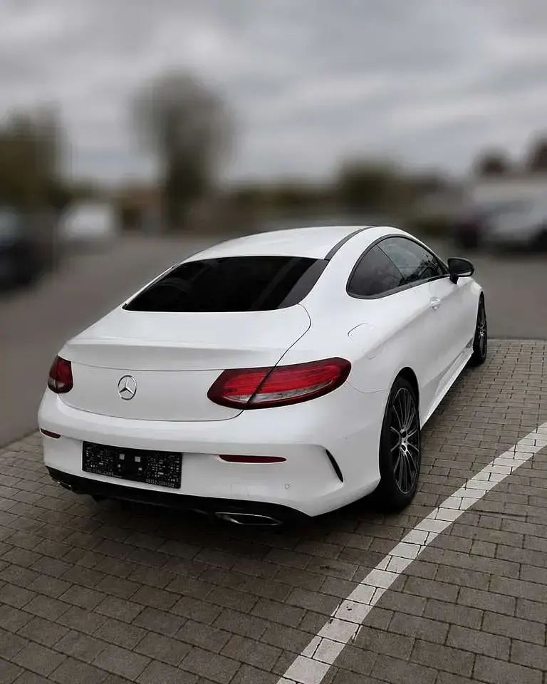 Gebraucht Mercedes C300 Edition 245 PS (180 kW) 2018 Coupé