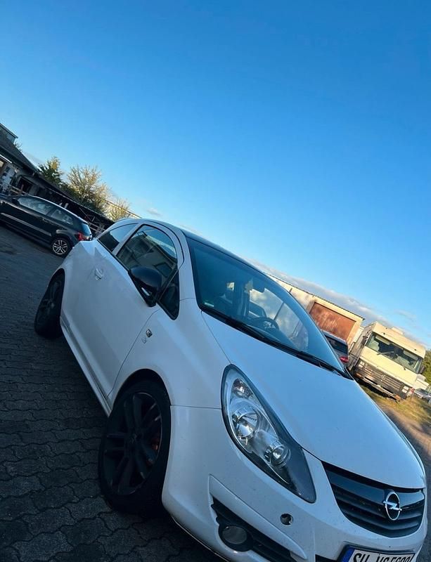 Weiß Gebraucht 2008 Opel Corsa Edition Kombi | 999 € (Superpreis) - Bild 1/4