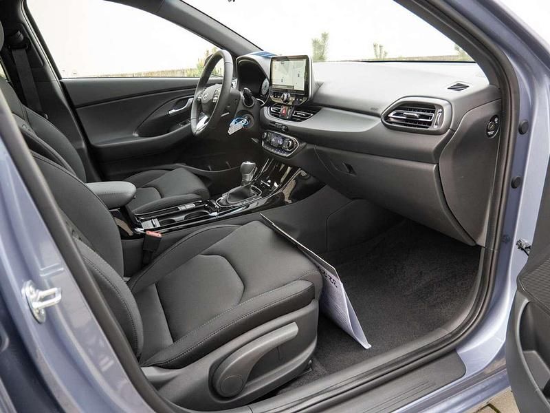 Gebraucht Hyundai i30 Advantage 101 PS (74 kW) 2025 Meta blue Kombi