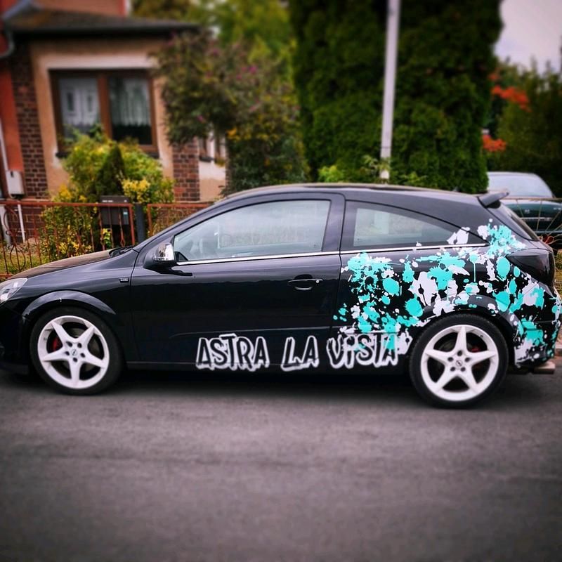 Schwarz Gebraucht 2001 Opel Astra GTC Coupé | 3.000 € (Teuer) - Bild 1/4