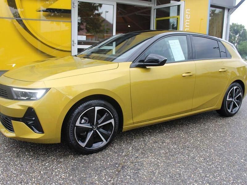 Gebraucht Opel Astra 131 PS (96 kW) 2024 5 türen Limousine