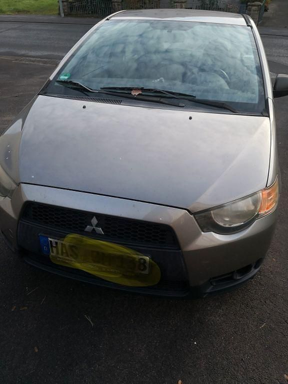 Beige Gebraucht 2009 Mitsubishi Colt Van / Kleinbus | 2.200 € (Fairer Preis) - Bild 1/4