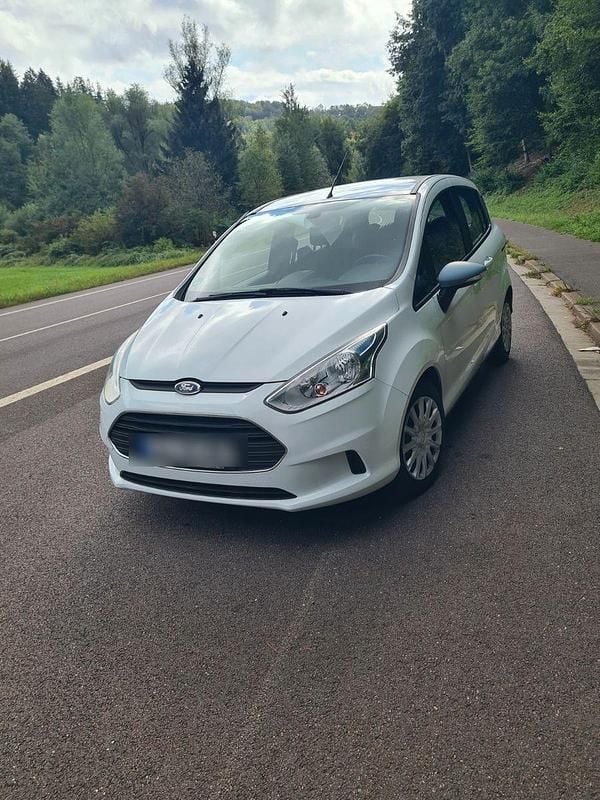 Gebraucht Ford B-MAX S 101 PS (74 kW) 2015 Weiß Van / Kleinbus