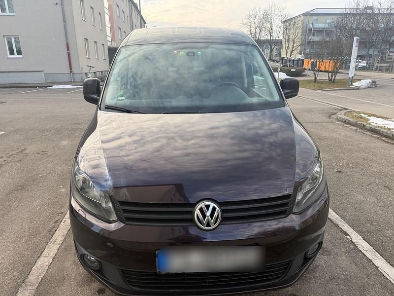 Violet Gebraucht 2014 VW Caddy Van / Kleinbus | 8.000 € (Etwas zu teuer) - Bild 1/4