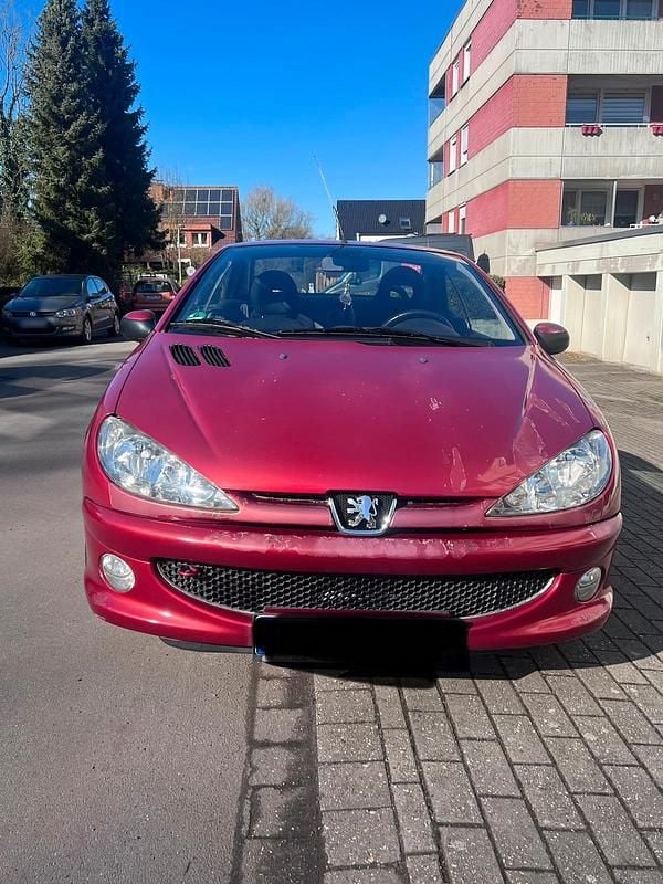 Gebraucht Peugeot 206 CC 109 PS (80 kW) 2003 Rot Cabrio