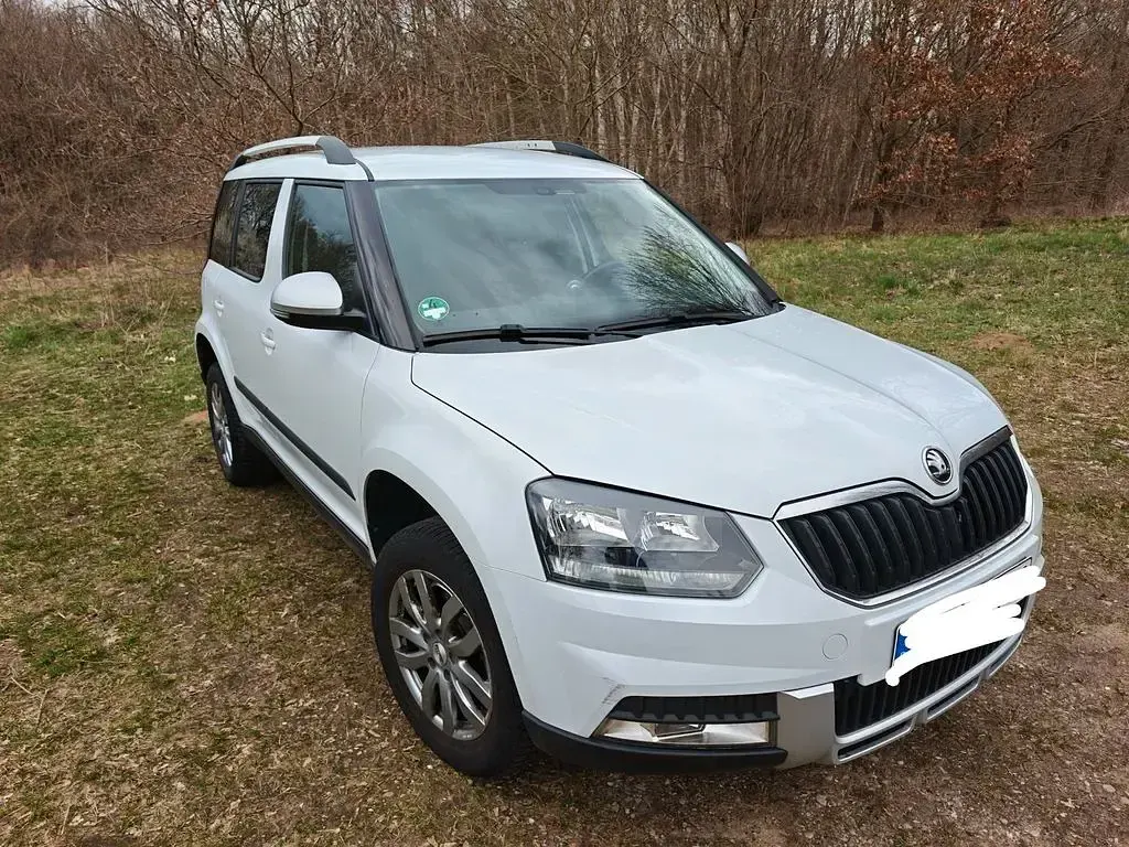 Gebraucht Skoda Yeti Ambition 110 PS (80 kW) 2015 Weiß SUV