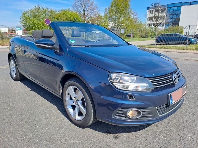 Blau Gebraucht 2011 VW Eos Cabrio | 5.800 € (Guter Preis) - Bild 1/4