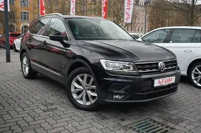 Gebraucht VW Tiguan Sound 125 PS (91 kW) 2017 Schwarz SUV