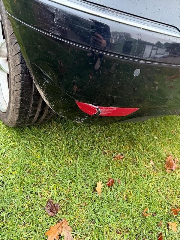 Gebraucht Mercedes 200 140 PS (102 kW) 2011 Schwarz Limousine