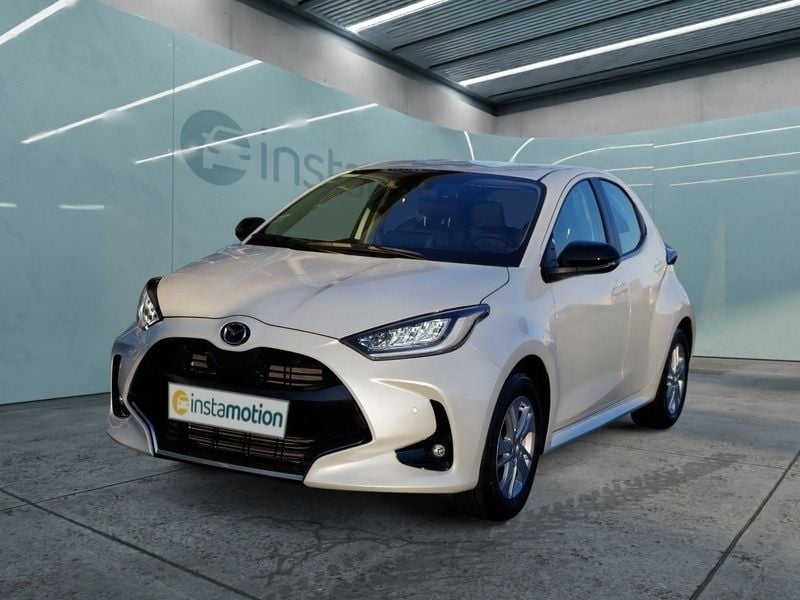 Weiß Gebraucht 2023 Mazda 2 Limousine | 22.190 € (Fairer Preis) - Bild 1/4