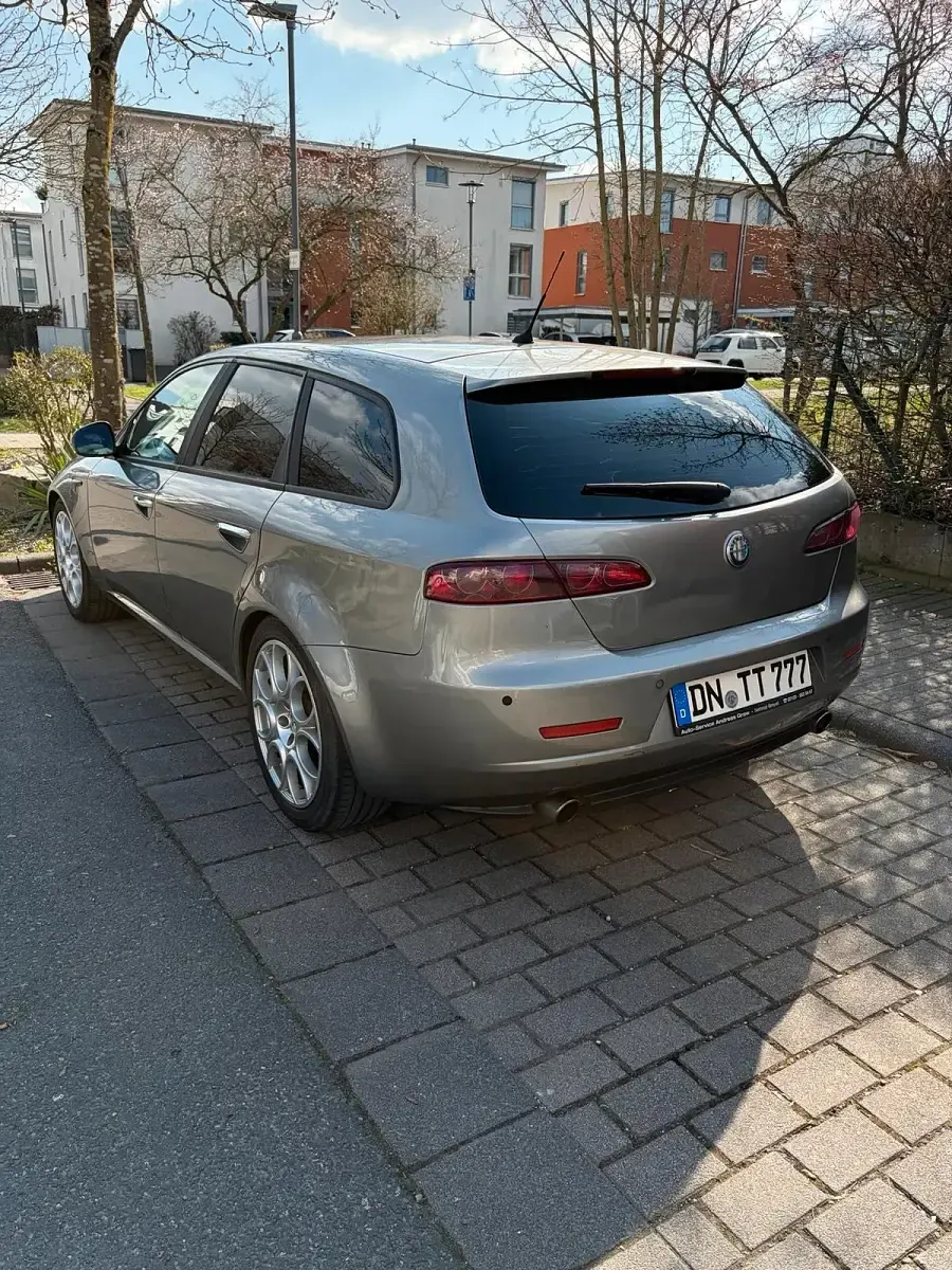 Occasion Alfa Romeo 159 200 ch (147 kW) 2006 Argent Break