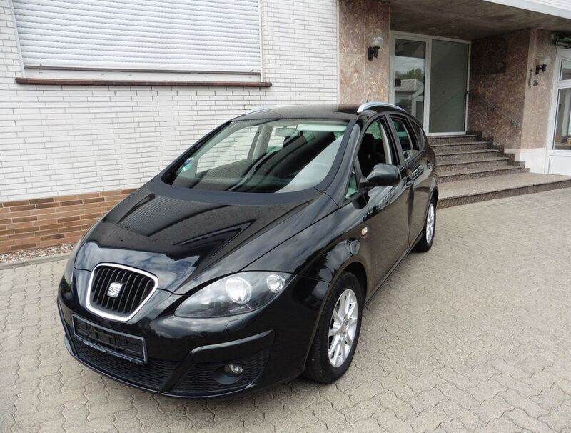 Schwarz Gebraucht 2012 Seat Altea Stylance Van / Kleinbus | 3.700 € (Guter Preis) - Bild 1/4