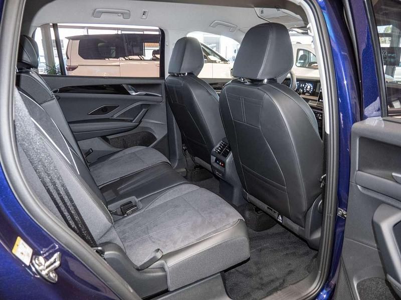 Neu VW Tayron Elegance 150 PS (110 kW) 2025 Violett SUV