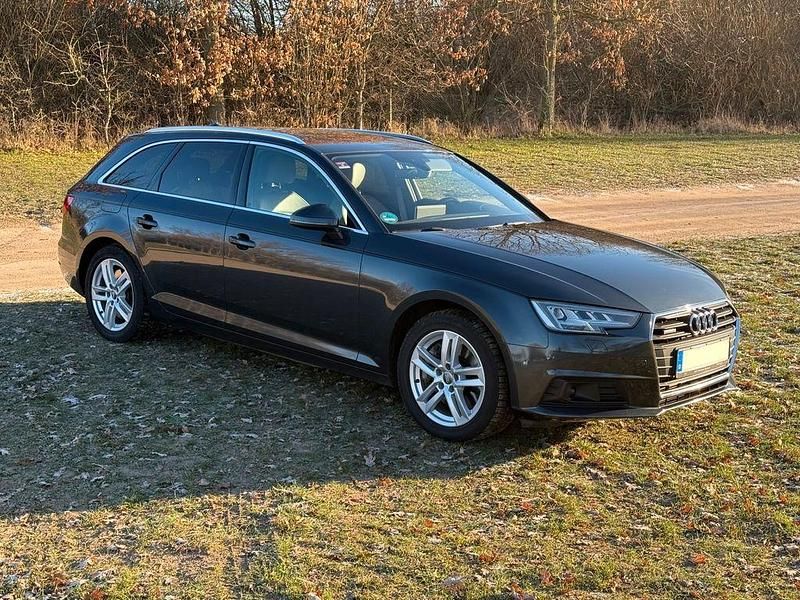 Gebraucht Audi A4 Comfort 272 PS (200 kW) 2016 Grau Kombi