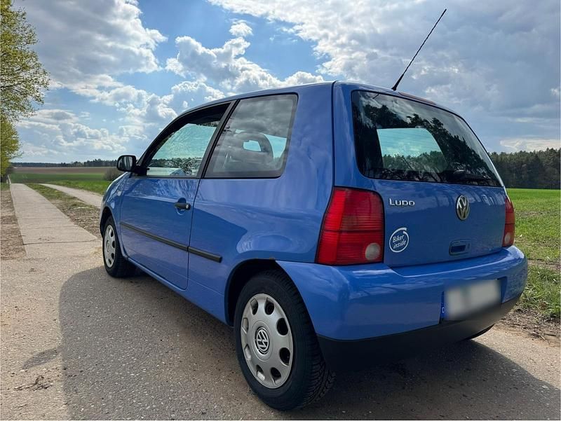 Second-hand VW Lupo 2000 Albastru Hatchback