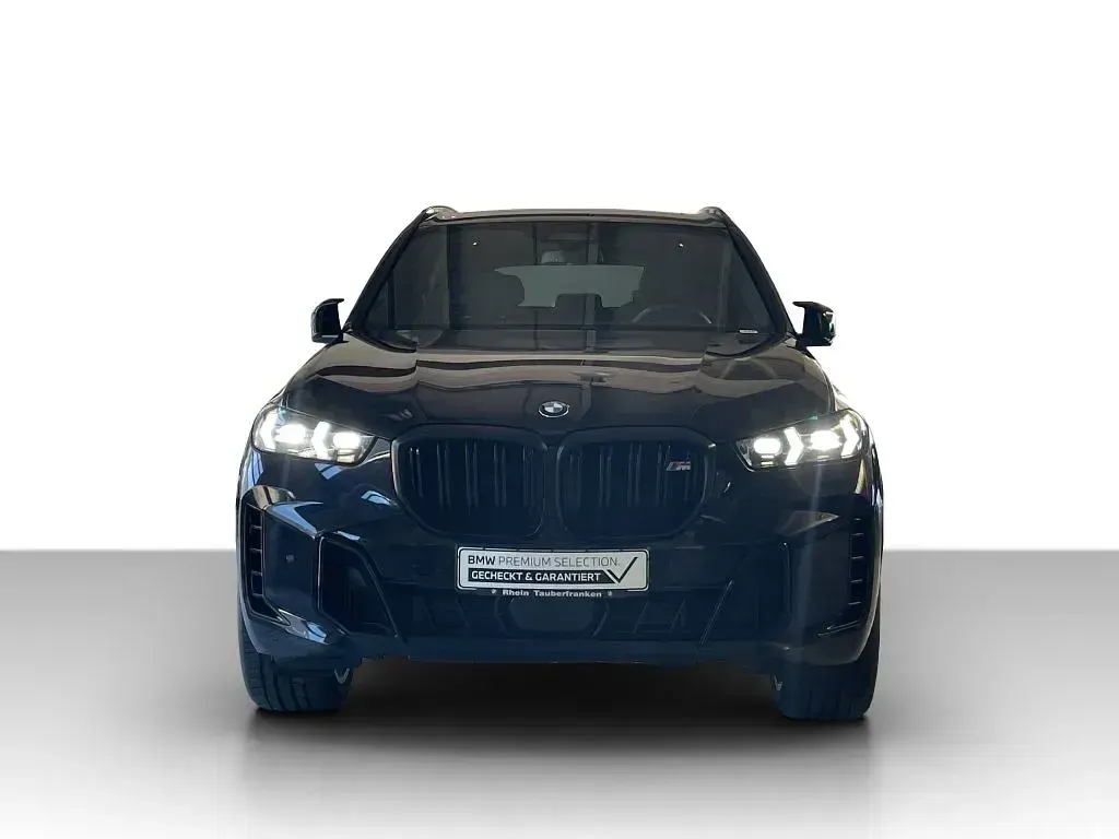 Gebraucht BMW X5 M Sport 530 PS (389 kW) 2025 Schwarz SUV