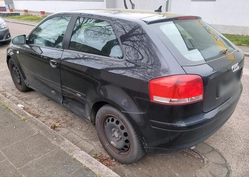 Gebraucht Audi A3 140 PS (102 kW) 2004 Schwarz Kleinwagen