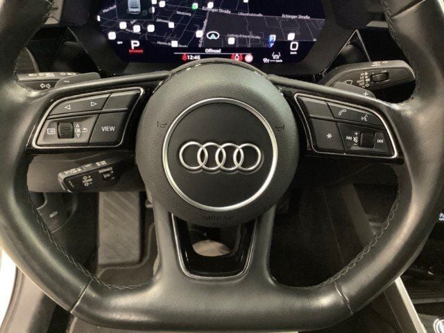 Gebraucht Audi A3 S-Line 150 PS (110 kW) 2022 Weiß Limousine