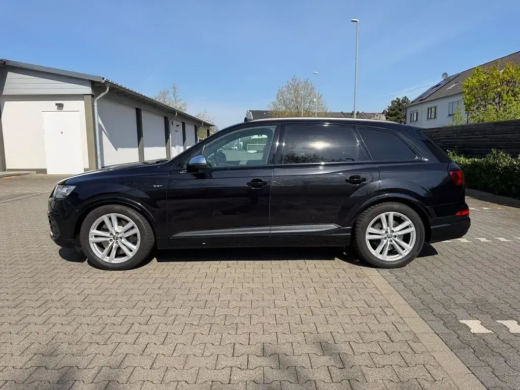 Gebraucht Audi SQ7 Sport 435 PS (319 kW) 2018 Schwarz SUV