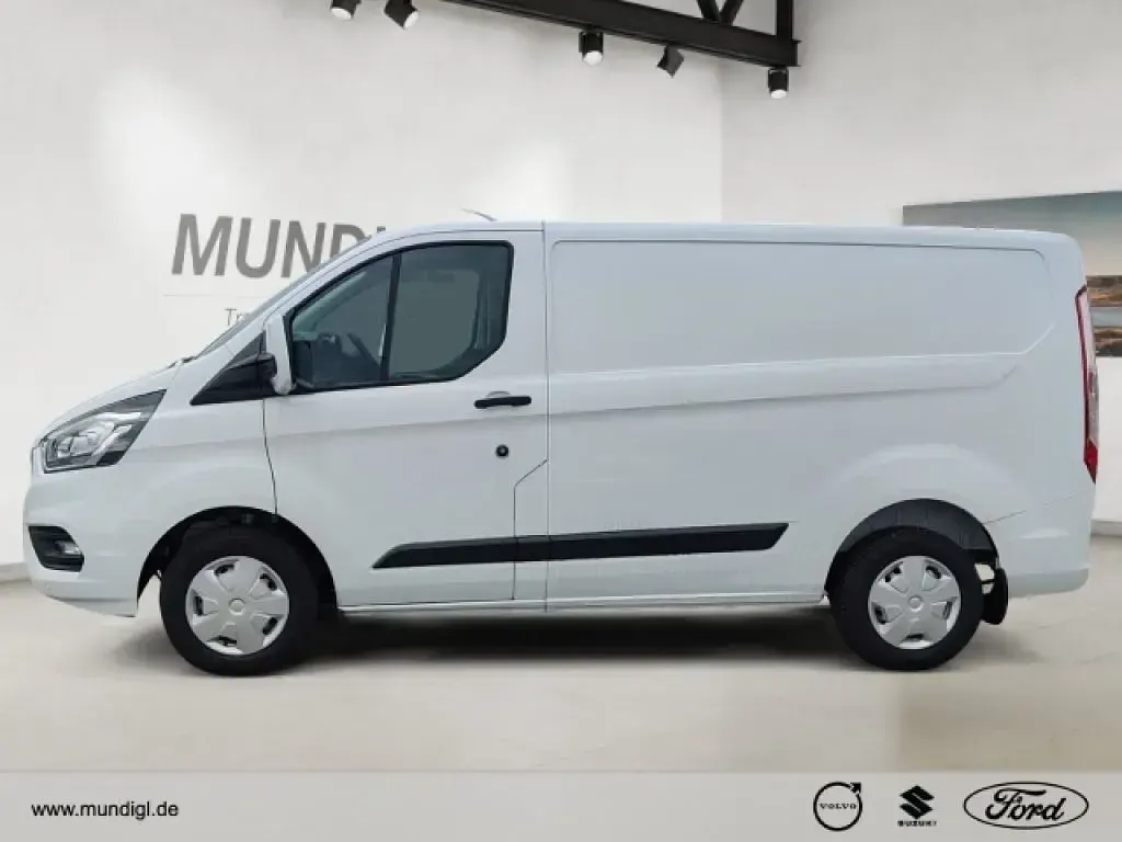 Gebraucht Ford Transit Custom Trend 131 PS (96 kW) 2024 Frostweiß Van