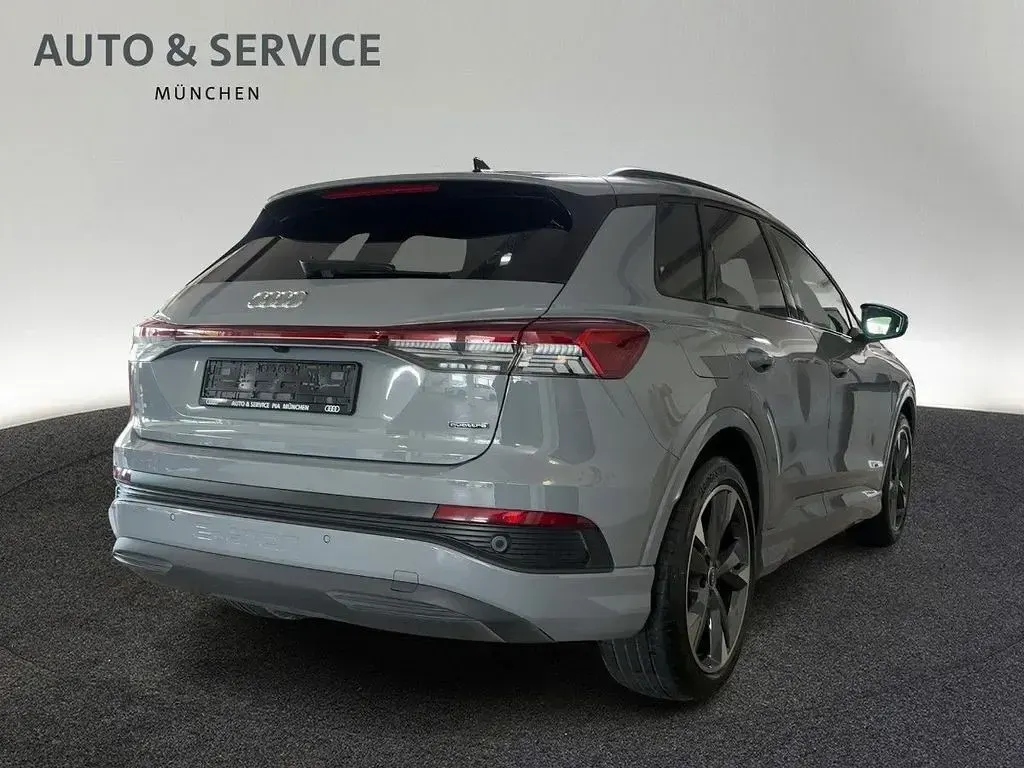 Gebraucht Audi Q4 e-tron Sport 219 kW (299 PS) 2022 Grau SUV