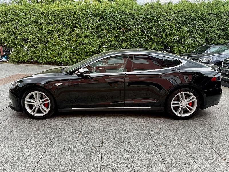 Schwarz Gebraucht 2015 Tesla Model S Performance Limousine | 17.980 € (Superpreis) - Bild 1/4