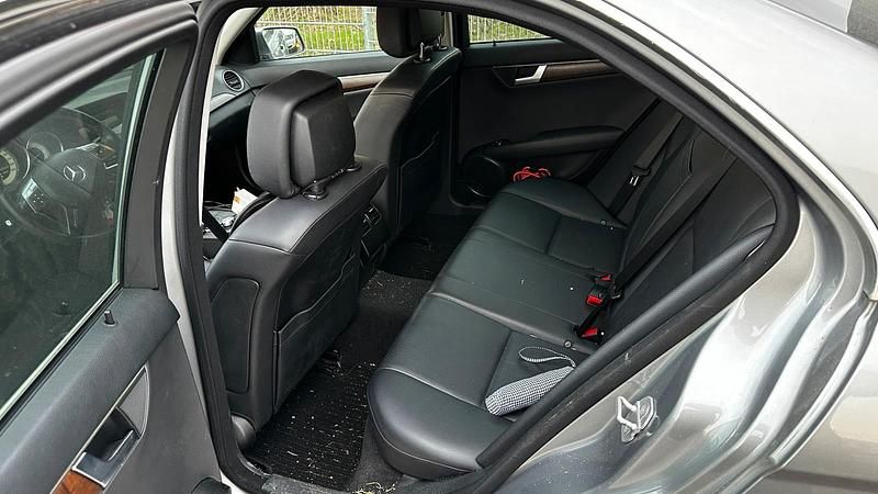 Gebraucht Mercedes C250 204 PS (150 kW) 2013 Grau Limousine