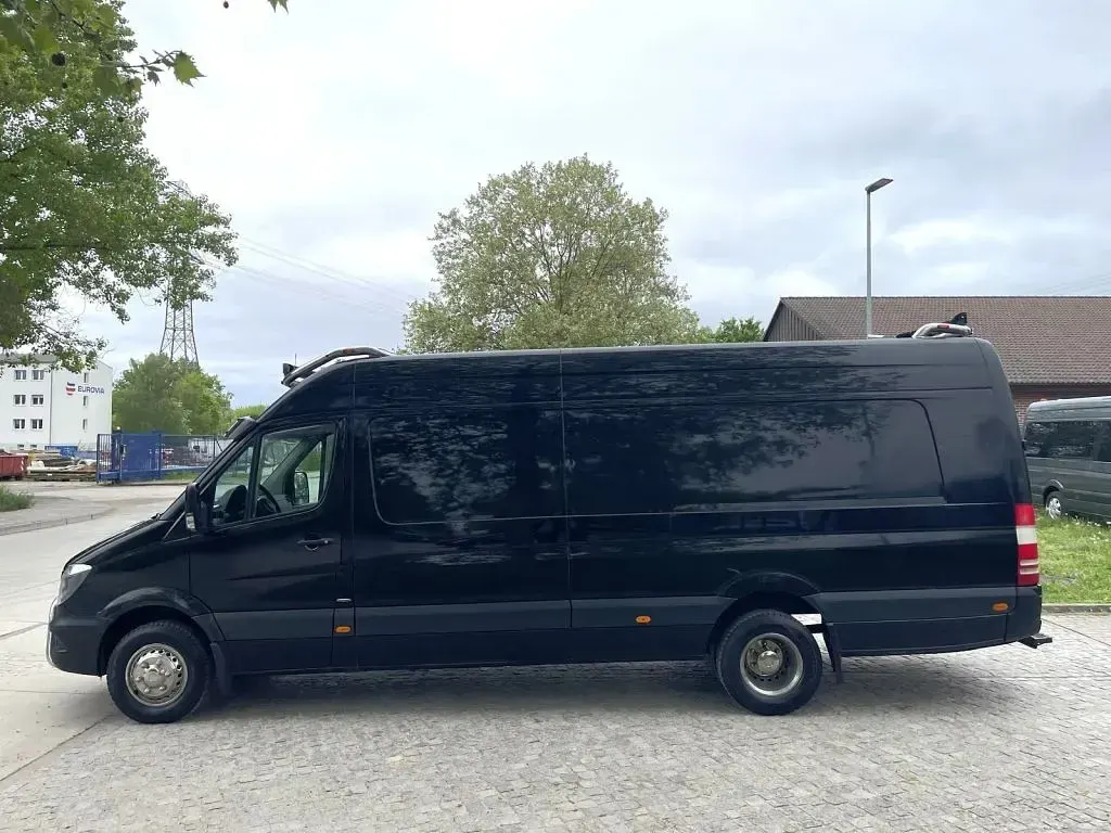 Gebraucht Mercedes Sprinter 163 PS (119 kW) 2016 Schwarz (metallic) Van