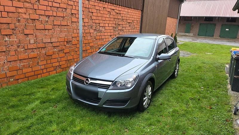 Second-hand Opel Astra 90 CP (66 kW) 2007 Gri Coupe
