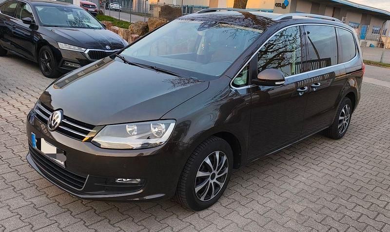 Gebraucht VW Sharan Join 150 PS (110 kW) 2019 Braun Van / Kleinbus