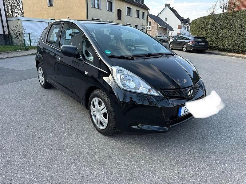 Gebraucht Honda Jazz 90 PS (66 kW) 2014 Schwarz Kleinwagen